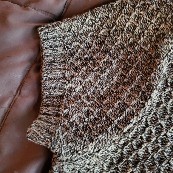 a.n.a.  knit belted sweater dress or tunic, brown/beige, size large - Picture 7 of 7